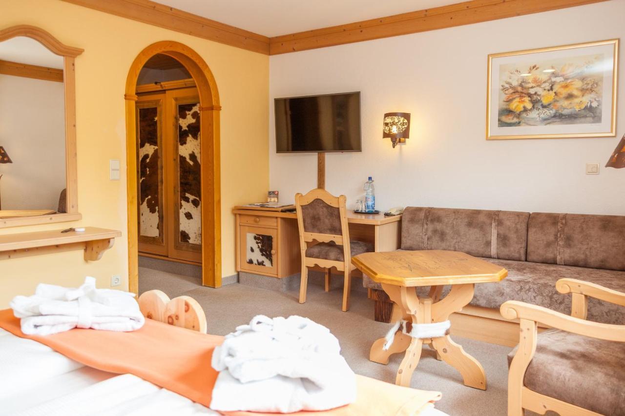 Hotel Und Restaurant Koehlerhuette - Fuerstenbrunn Beierfeld Zewnętrze zdjęcie
