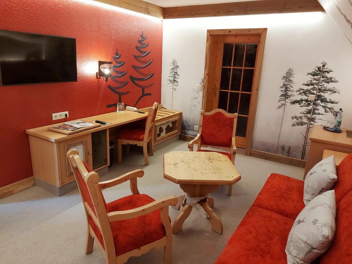 Hotel Und Restaurant Koehlerhuette - Fuerstenbrunn Beierfeld Zewnętrze zdjęcie